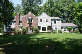 29 Ellsworth Dr, Warren, NJ 07059-7137