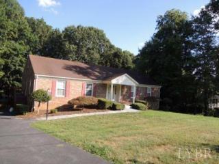 69 Locksley Pl, Forest, VA 24551-4149