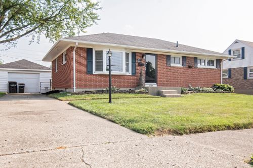 1137 Northlawn Dr, Springfield, OH 45503-6123