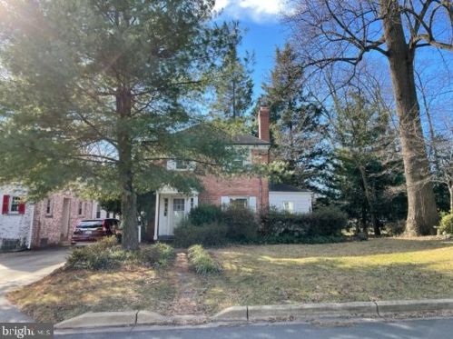 8216 Cedar St, Silver Spring MD  20910-5558 exterior