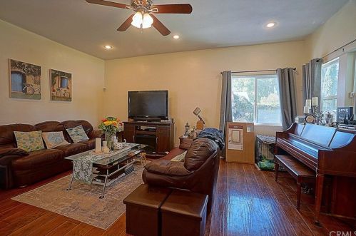 4436 Edgewood Pl, Riverside CA  92506-1077 exterior