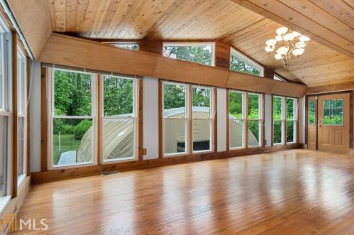 2525 Monterey Dr, Marietta, GA 30068-3053