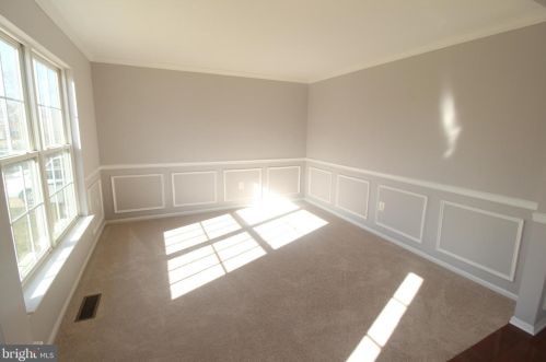 5 Danford Ct, Fredericksburg, VA 22405-1841