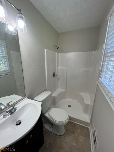 569 Lakeridge Cir, Conyers GA  30094-2638 exterior