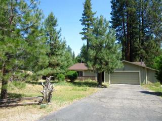 5 Sugar Pine Dr, Cromberg, CA 96103-9711