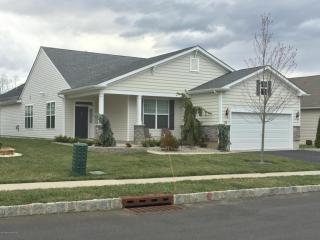 88 Wintergreen Dr, Millstone Township, NJ 07726-6009