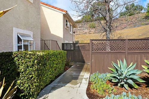 700 Sea Cliff Way, Oceanside, CA