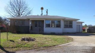 1401 Creek St, Wynnewood, OK 73098-1004