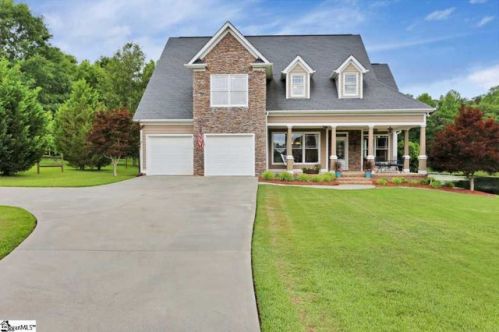 508 Memminger Ct, Woodruff, SC 29388-8035