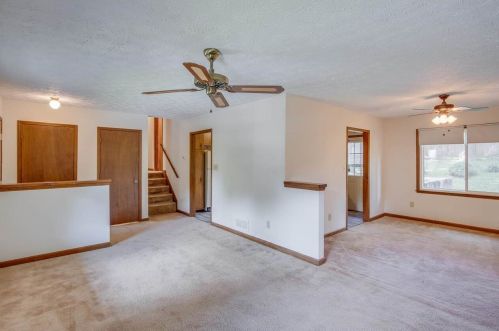 3812 Holland Dr, Lithonia, GA 30039-5950