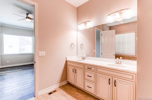 6550 Addison Way, Denver CO 80016-4162 exterior