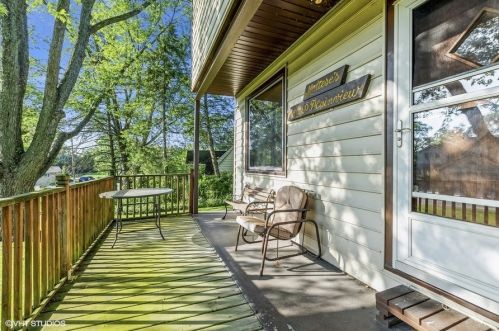 16626 Plainview Dr, Dixmoor, IL 60428-5345