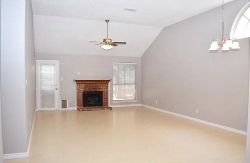 7432 Blackthorn Dr, Fort Worth TX  76137-1550 exterior