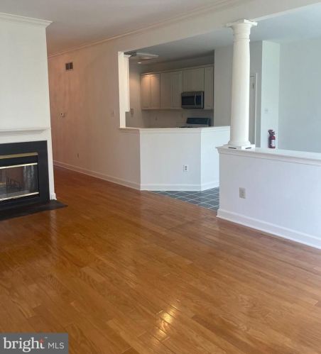 12 Wilkinson Way, Princeton NJ  08540-7362 exterior