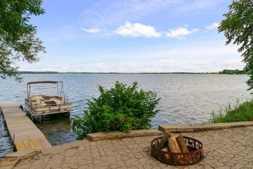 68068 217th St, Darwin, MN 55324-6522