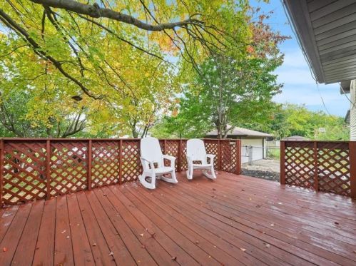 354 Ruth Cir, Lemont IL  60440-1873 exterior