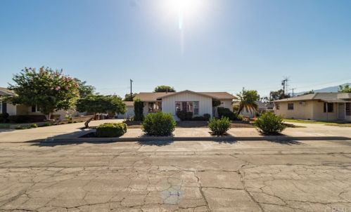 1221 Pennsylvania Ave, Glendora, CA 91740-5027