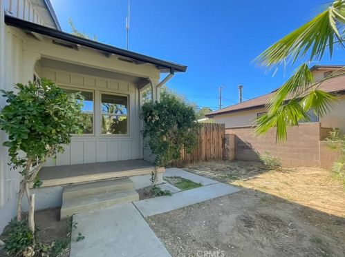 638 Avenue, Lancaster, CA