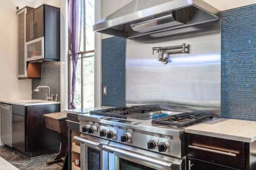 146 Hurt St, Atlanta GA  30307-2537 exterior