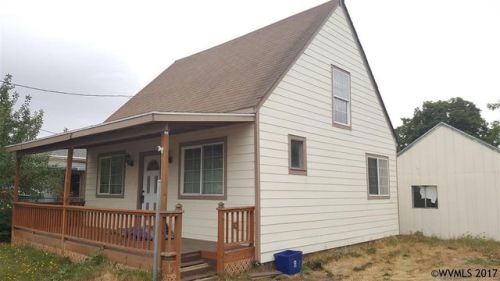 540 3rd St, Gervais, OR 97026-9605