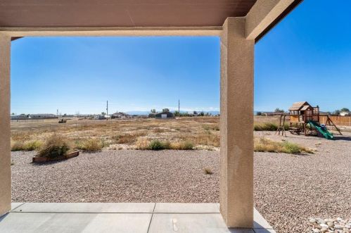 658 Mcclave Dr, Pueblo CO  81007-2126 exterior