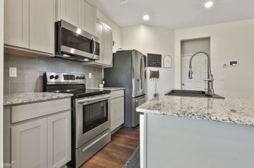 78 Chastain Cir, Newnan GA  30263-8601 exterior