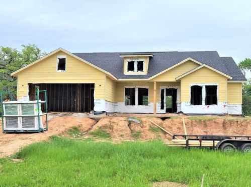 591 Cabana Trl, Angleton, TX 77515-9650
