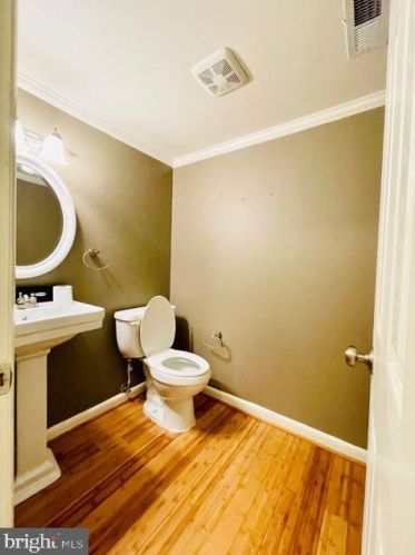 3517 Cranmer Mews, Woodbridge VA  22193-5302 exterior
