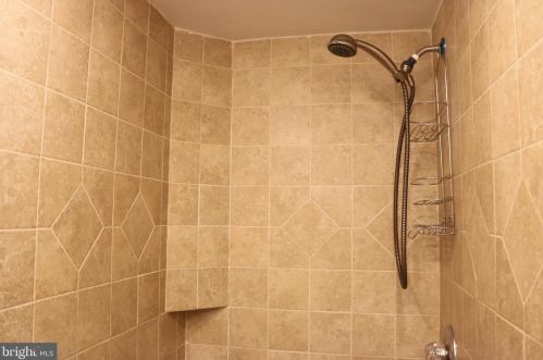 204 Walnut St, Hanover PA 17331-2534 exterior