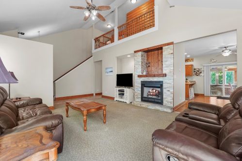 4225 Polk St, Matteson, IL 60443-2862