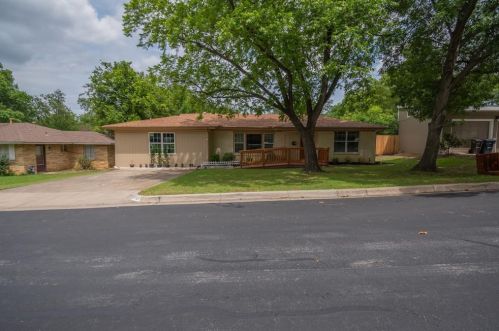 4757 Ridge Ter, Fort Worth, TX 76133-1353