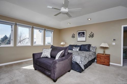 16438 Crestline Pl, Aurora CO 80015-4049 exterior