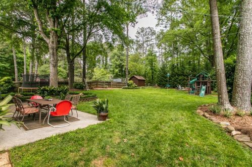 2625 Sandpiper Dr, Tucker, GA 30084-2912