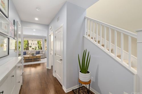 29 Bromeliad, Irvine CA  92618-2247 exterior