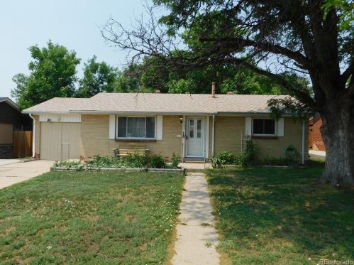 7685 Irving St, Westminster, CO 80030-4529