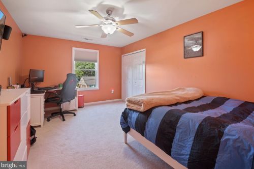 9505 Ocala St, Silver Spring MD 20901-3049 exterior