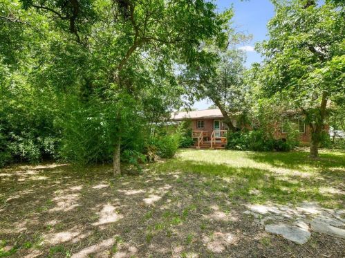 2901 45 St, Austin TX  78751-4100 exterior