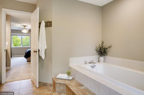 13778 Guild Ave, Saint Paul MN  55124-7612 exterior