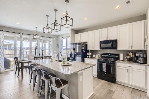 25512 Bayaud Pl, Aurora CO  80018 exterior