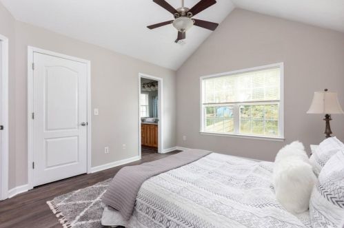 607 Federal Ter, Atlanta GA  30315-4413 exterior