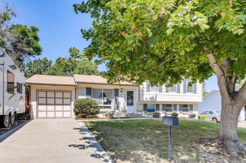 2483 Memphis Way, Denver, CO 80013-1432