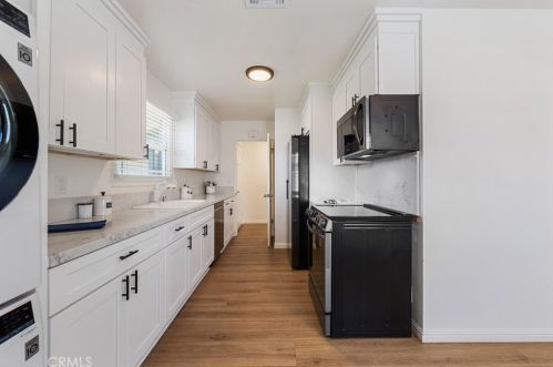 2427 Random Dr, Anaheim CA  92804-3455 exterior