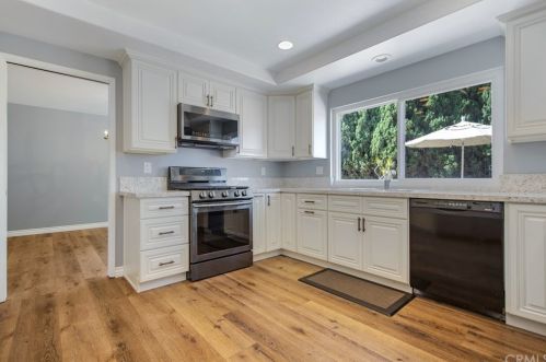 24162 Kathy Ave, El Toro, CA 92630-1827
