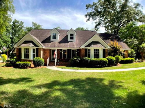 110 Peachtree Run, Statesboro, GA 30461-4243
