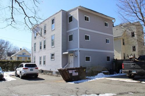 90 Pulaski St, Torrington, CT 06790-4658