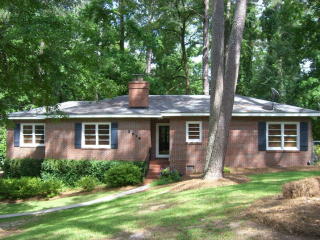 2916 Thornwood Dr, Macon, GA 31204-1218