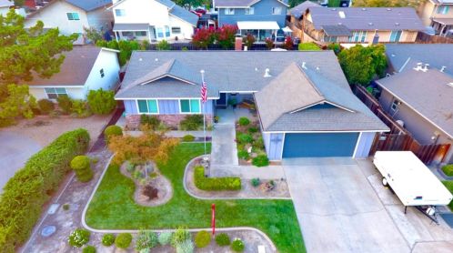 421 Derby Ln, Modesto, CA 95350-1070
