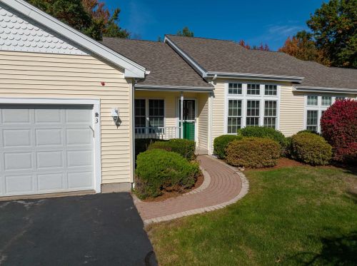 3 Lincoln Dr, Londonderry, NH 03053-3334