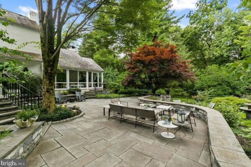 1501 Clayton Rd, Lancaster PA  17603-2405 exterior