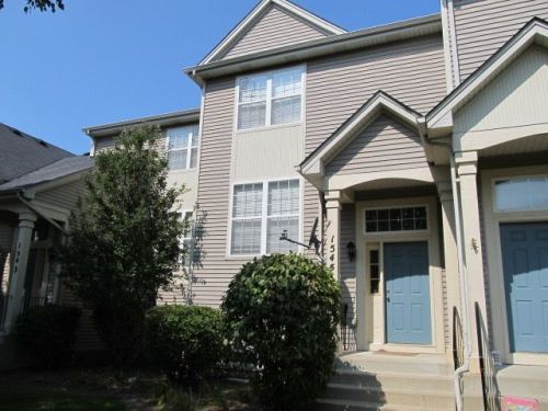 1545 Sapphire Ct, Gurnee, IL 60031-9148